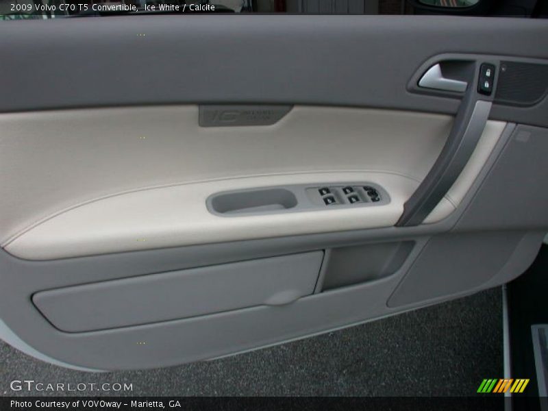 Ice White / Calcite 2009 Volvo C70 T5 Convertible