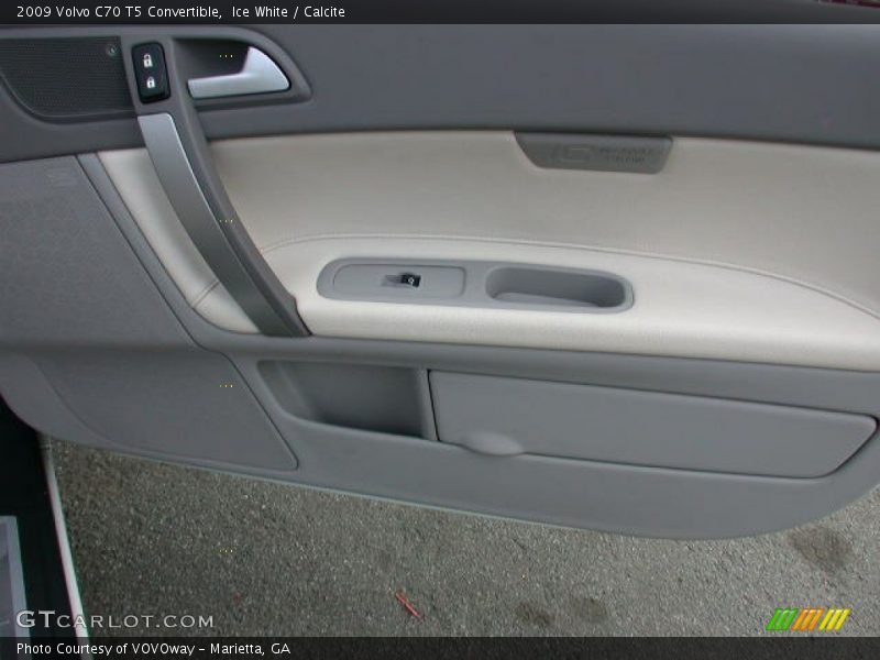 Ice White / Calcite 2009 Volvo C70 T5 Convertible