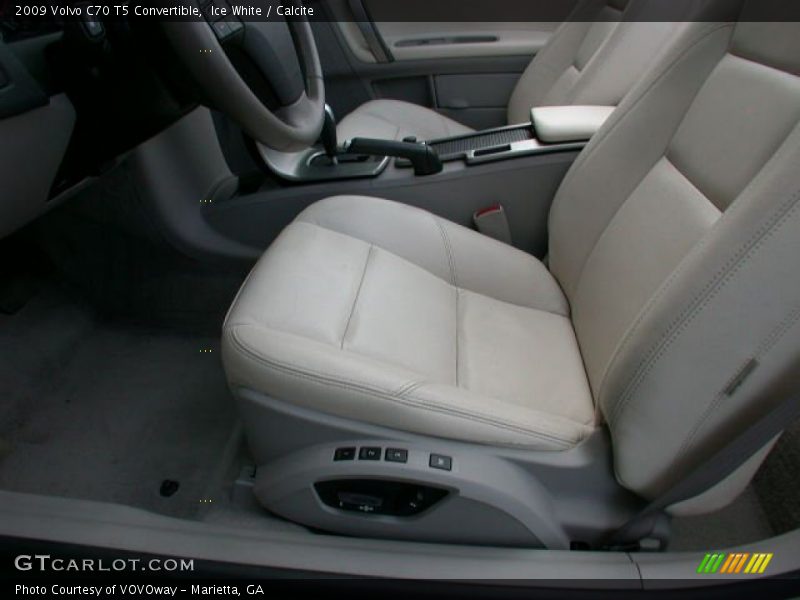 Ice White / Calcite 2009 Volvo C70 T5 Convertible