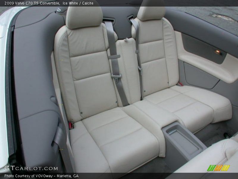 Ice White / Calcite 2009 Volvo C70 T5 Convertible