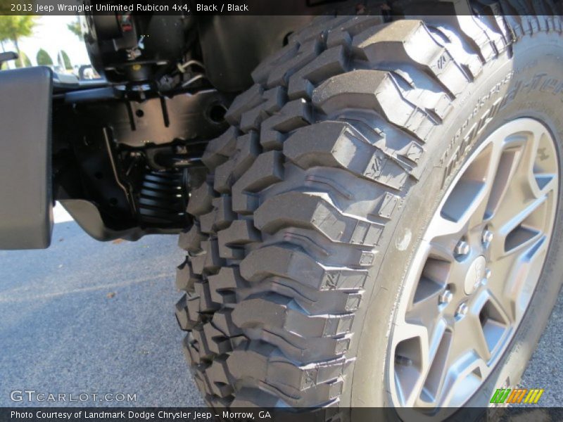 Black / Black 2013 Jeep Wrangler Unlimited Rubicon 4x4