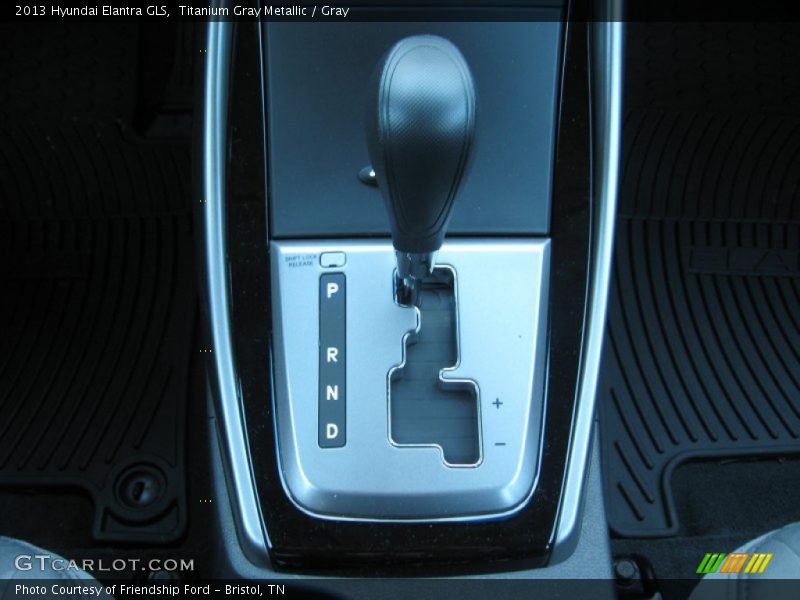 Titanium Gray Metallic / Gray 2013 Hyundai Elantra GLS