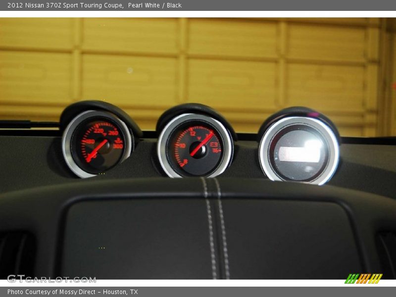 Pearl White / Black 2012 Nissan 370Z Sport Touring Coupe