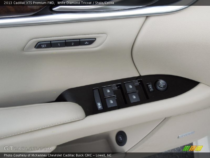 White Diamond Tricoat / Shale/Cocoa 2013 Cadillac XTS Premium FWD