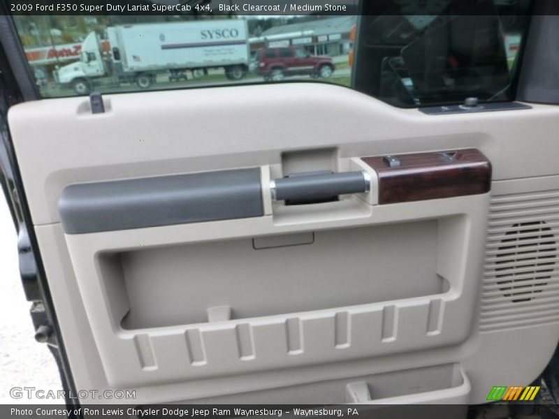 Black Clearcoat / Medium Stone 2009 Ford F350 Super Duty Lariat SuperCab 4x4