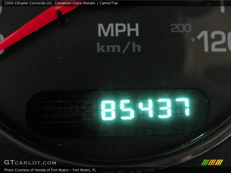 Cinnamon Glaze Metallic / Camel/Tan 2000 Chrysler Concorde LXi