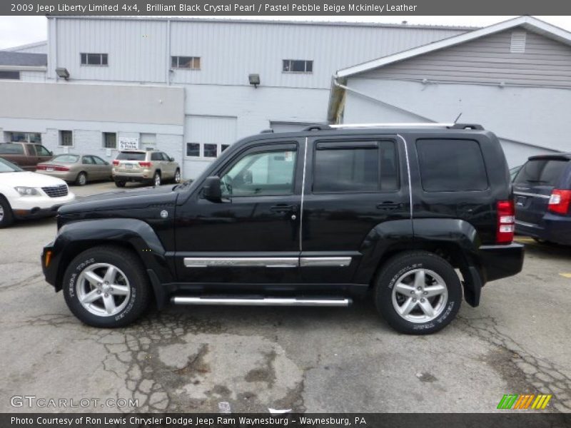 Brilliant Black Crystal Pearl / Pastel Pebble Beige Mckinley Leather 2009 Jeep Liberty Limited 4x4