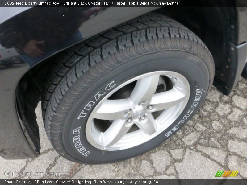 Brilliant Black Crystal Pearl / Pastel Pebble Beige Mckinley Leather 2009 Jeep Liberty Limited 4x4