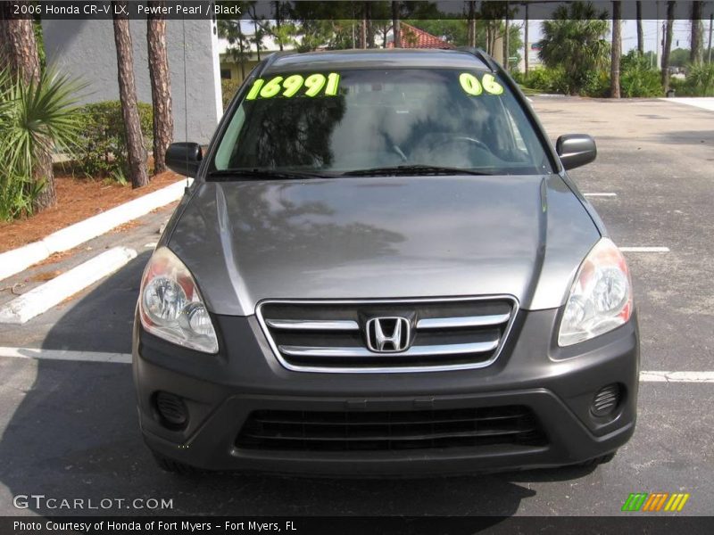 Pewter Pearl / Black 2006 Honda CR-V LX