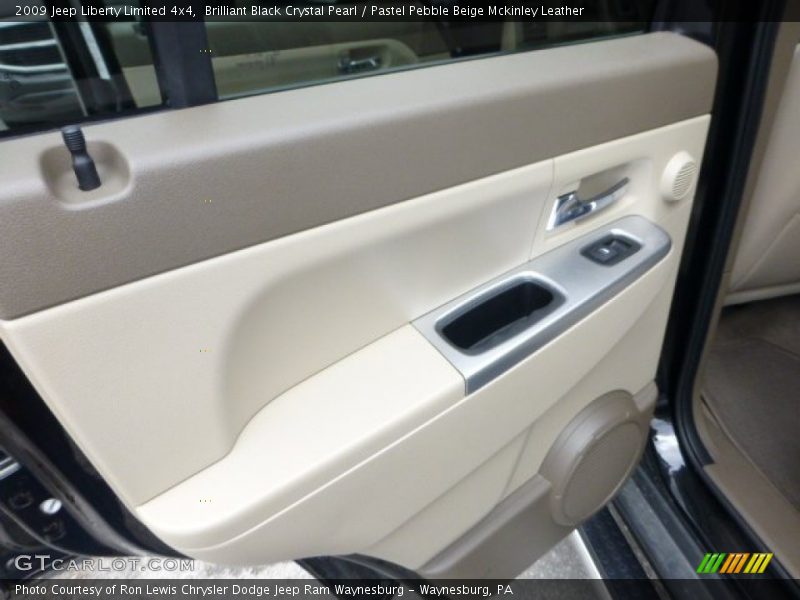 Brilliant Black Crystal Pearl / Pastel Pebble Beige Mckinley Leather 2009 Jeep Liberty Limited 4x4