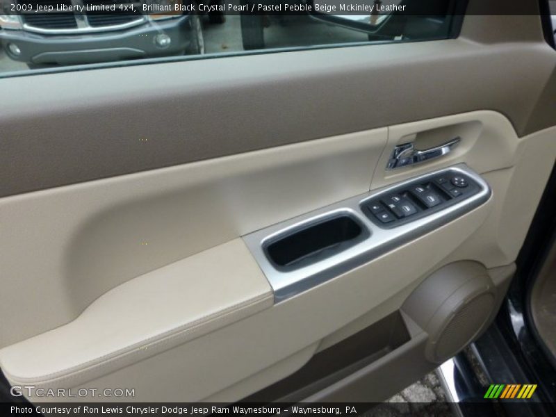 Brilliant Black Crystal Pearl / Pastel Pebble Beige Mckinley Leather 2009 Jeep Liberty Limited 4x4