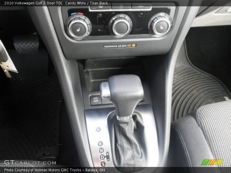 Candy White / Titan Black 2010 Volkswagen Golf 2 Door TDI