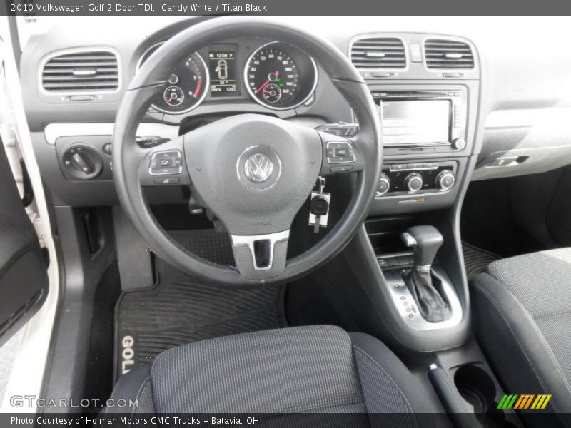 Candy White / Titan Black 2010 Volkswagen Golf 2 Door TDI