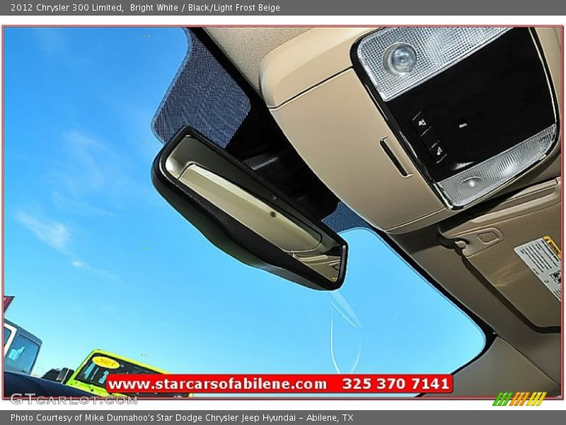 Bright White / Black/Light Frost Beige 2012 Chrysler 300 Limited