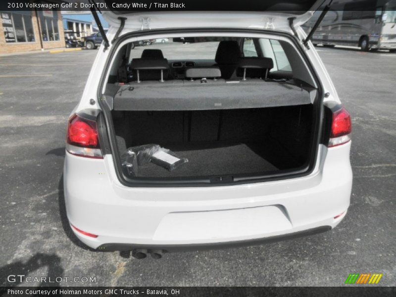Candy White / Titan Black 2010 Volkswagen Golf 2 Door TDI