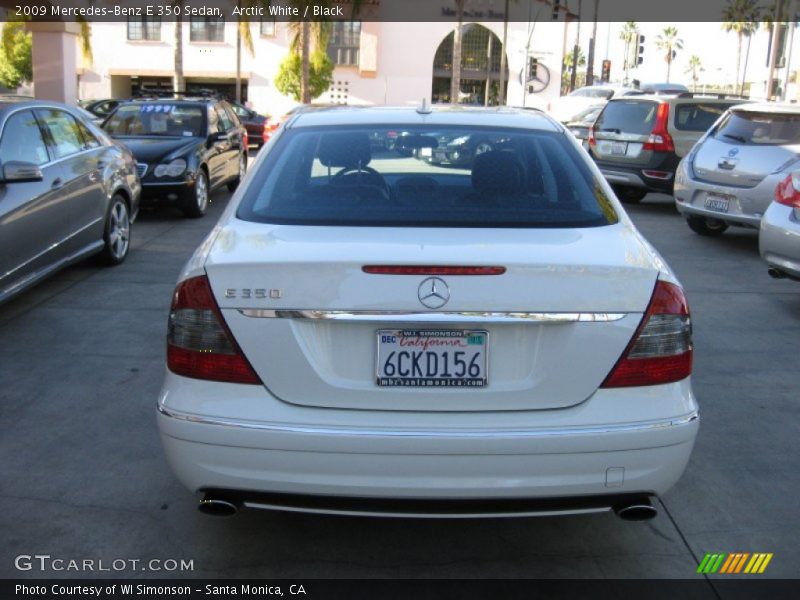 Arctic White / Black 2009 Mercedes-Benz E 350 Sedan