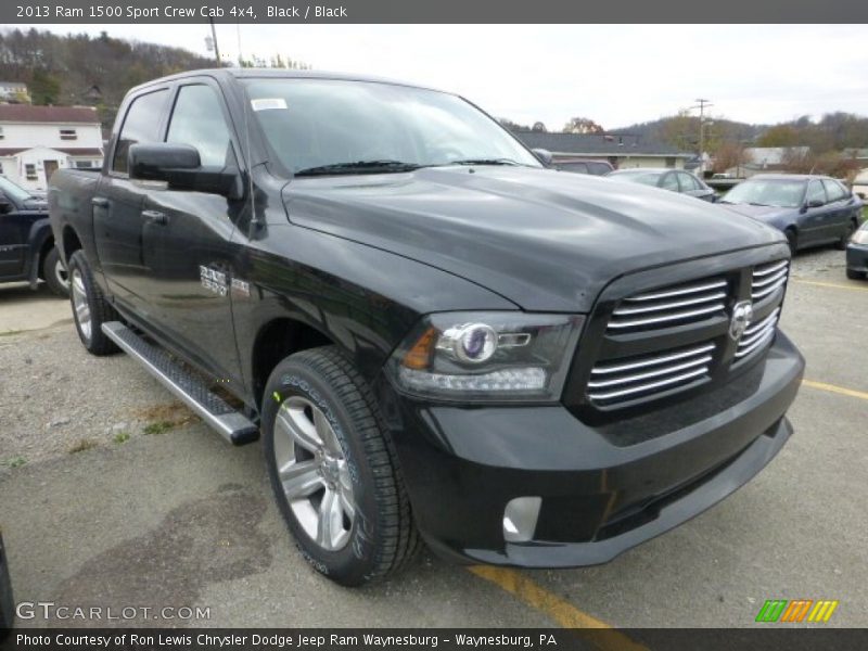 Front 3/4 View of 2013 1500 Sport Crew Cab 4x4