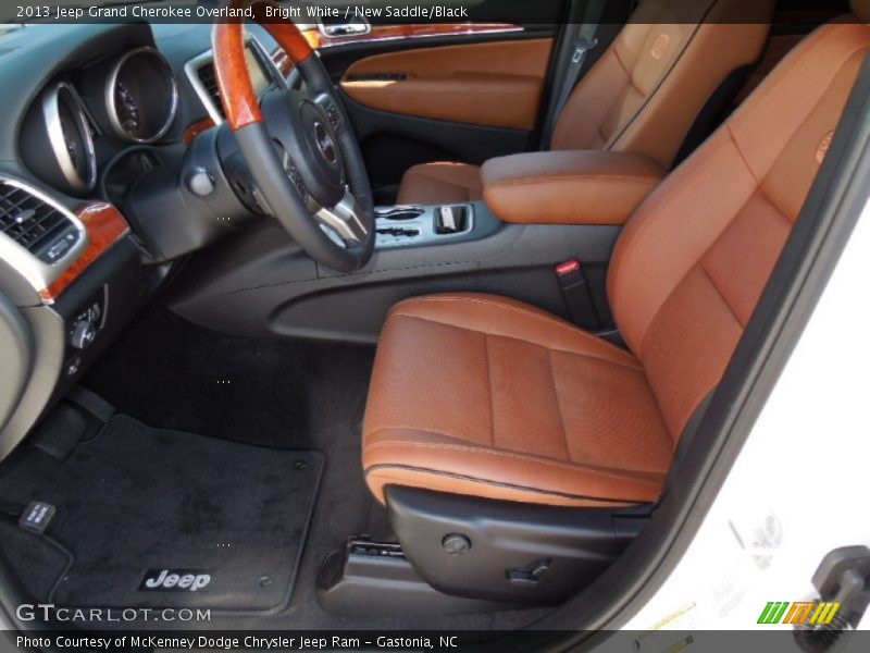 Bright White / New Saddle/Black 2013 Jeep Grand Cherokee Overland