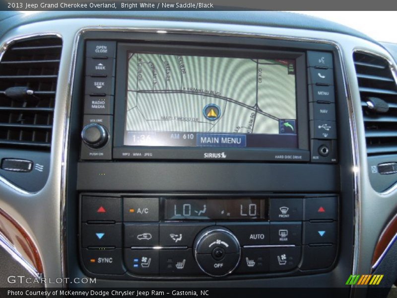 Bright White / New Saddle/Black 2013 Jeep Grand Cherokee Overland