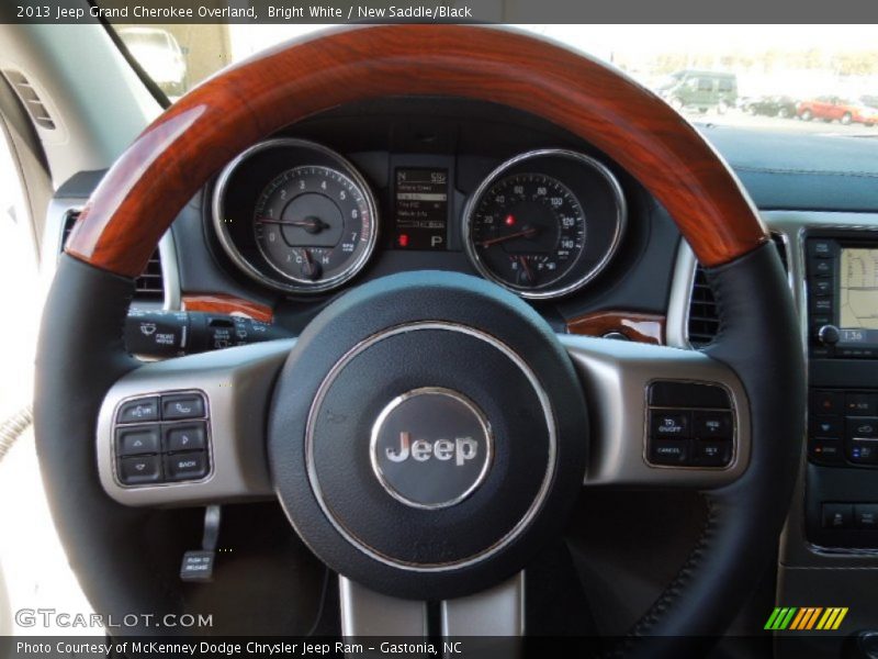 Bright White / New Saddle/Black 2013 Jeep Grand Cherokee Overland