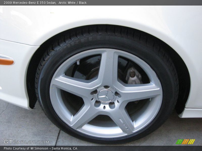 Arctic White / Black 2009 Mercedes-Benz E 350 Sedan