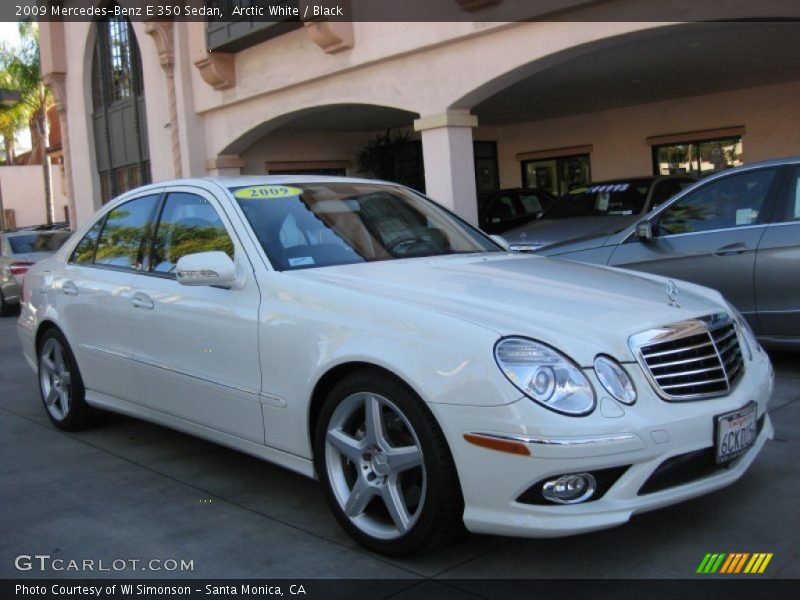 Arctic White / Black 2009 Mercedes-Benz E 350 Sedan