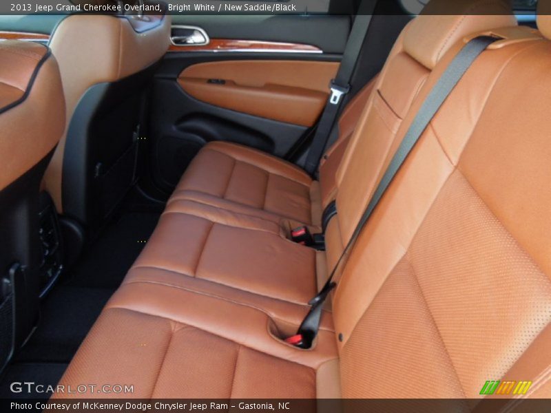 Bright White / New Saddle/Black 2013 Jeep Grand Cherokee Overland
