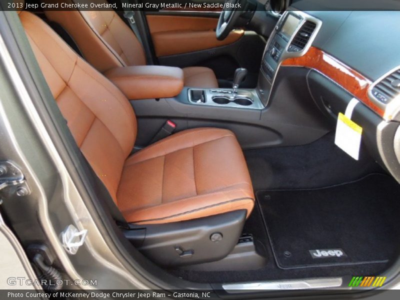 Mineral Gray Metallic / New Saddle/Black 2013 Jeep Grand Cherokee Overland