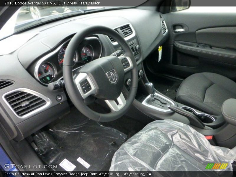 Blue Streak Pearl / Black 2013 Dodge Avenger SXT V6