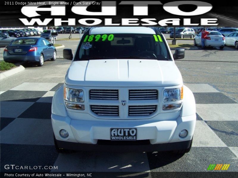 Bright White / Dark Slate Gray 2011 Dodge Nitro Heat