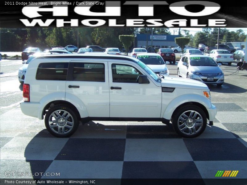 Bright White / Dark Slate Gray 2011 Dodge Nitro Heat