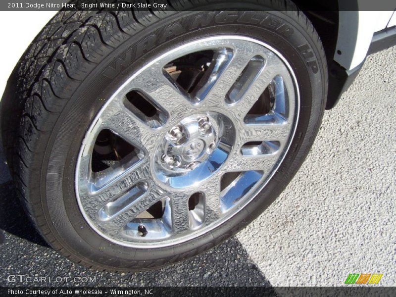 Bright White / Dark Slate Gray 2011 Dodge Nitro Heat