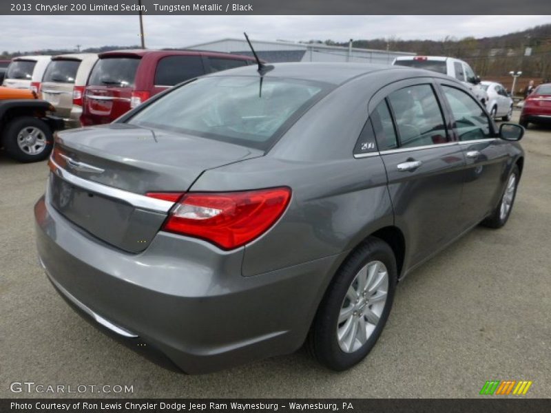 Tungsten Metallic / Black 2013 Chrysler 200 Limited Sedan