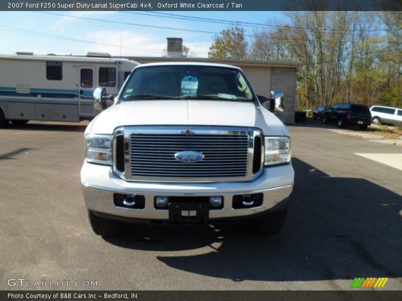 Oxford White Clearcoat / Tan 2007 Ford F250 Super Duty Lariat SuperCab 4x4