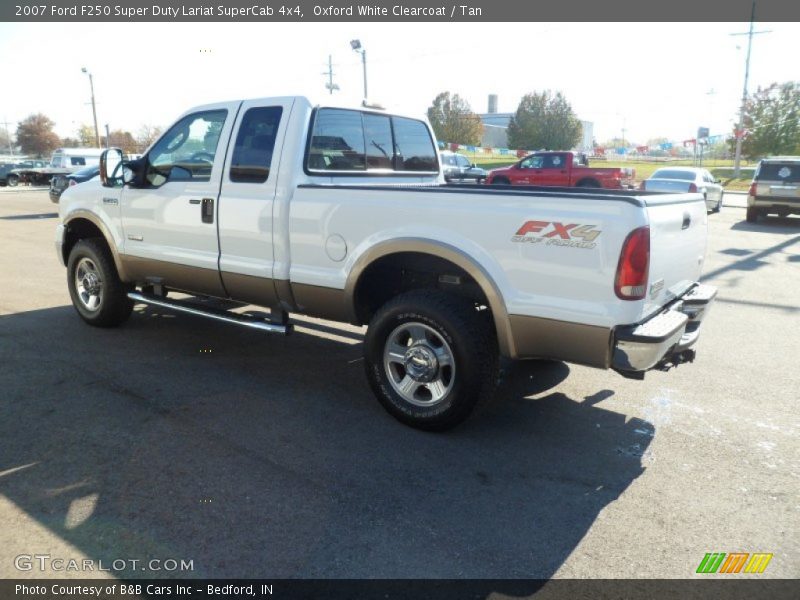 Oxford White Clearcoat / Tan 2007 Ford F250 Super Duty Lariat SuperCab 4x4