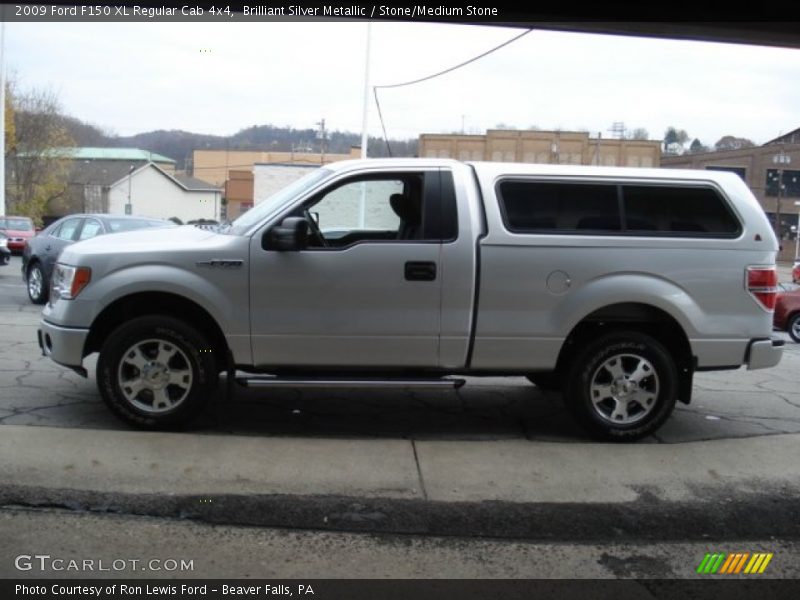 Brilliant Silver Metallic / Stone/Medium Stone 2009 Ford F150 XL Regular Cab 4x4