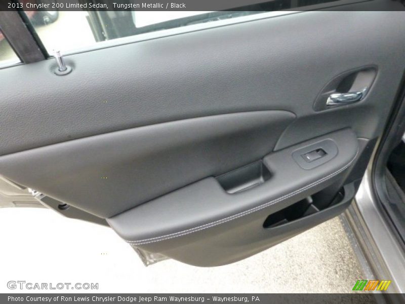 Tungsten Metallic / Black 2013 Chrysler 200 Limited Sedan