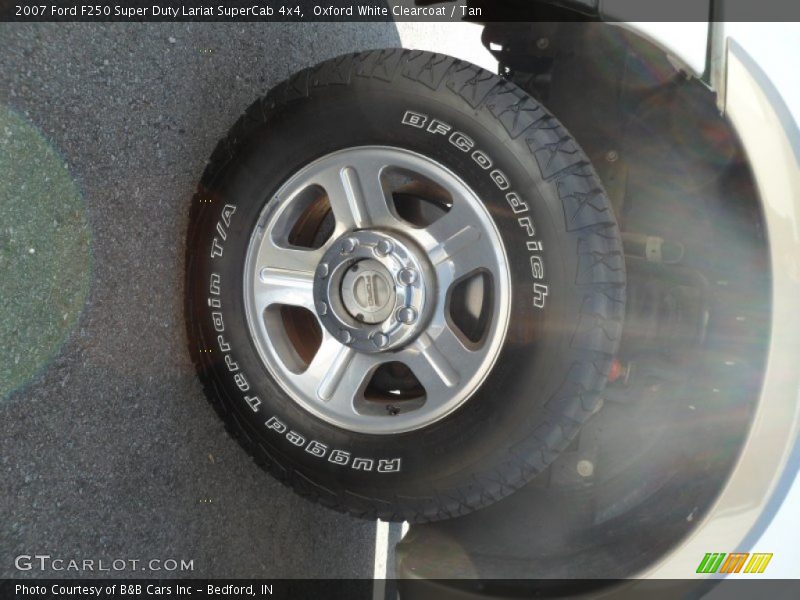 Oxford White Clearcoat / Tan 2007 Ford F250 Super Duty Lariat SuperCab 4x4