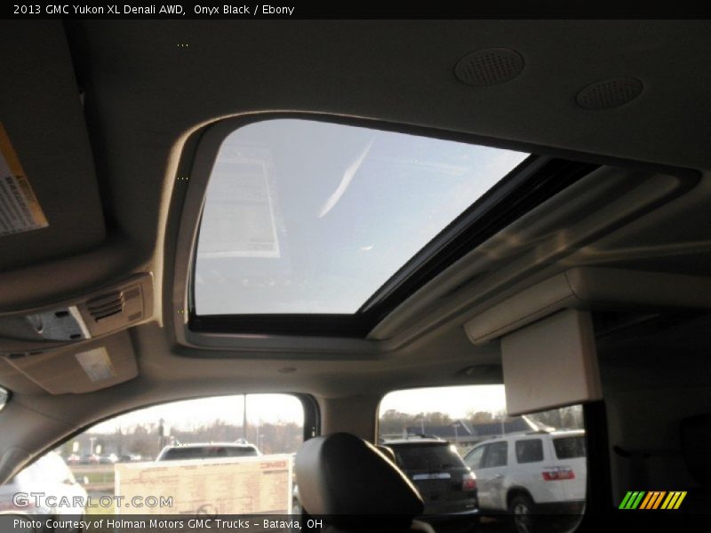 Onyx Black / Ebony 2013 GMC Yukon XL Denali AWD