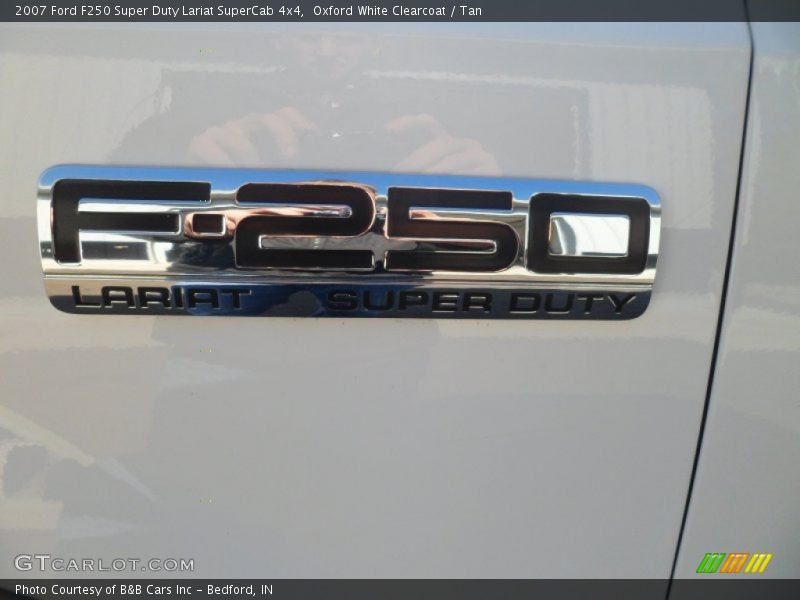 Oxford White Clearcoat / Tan 2007 Ford F250 Super Duty Lariat SuperCab 4x4