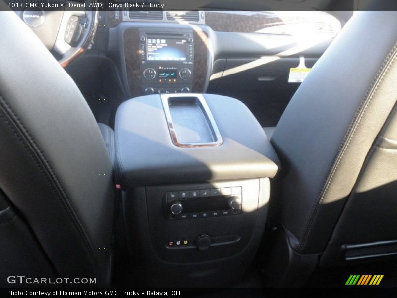 Onyx Black / Ebony 2013 GMC Yukon XL Denali AWD