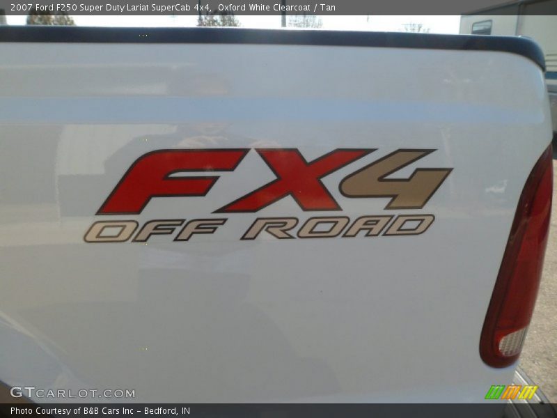 Oxford White Clearcoat / Tan 2007 Ford F250 Super Duty Lariat SuperCab 4x4