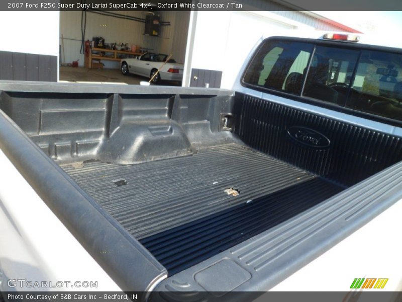 Oxford White Clearcoat / Tan 2007 Ford F250 Super Duty Lariat SuperCab 4x4