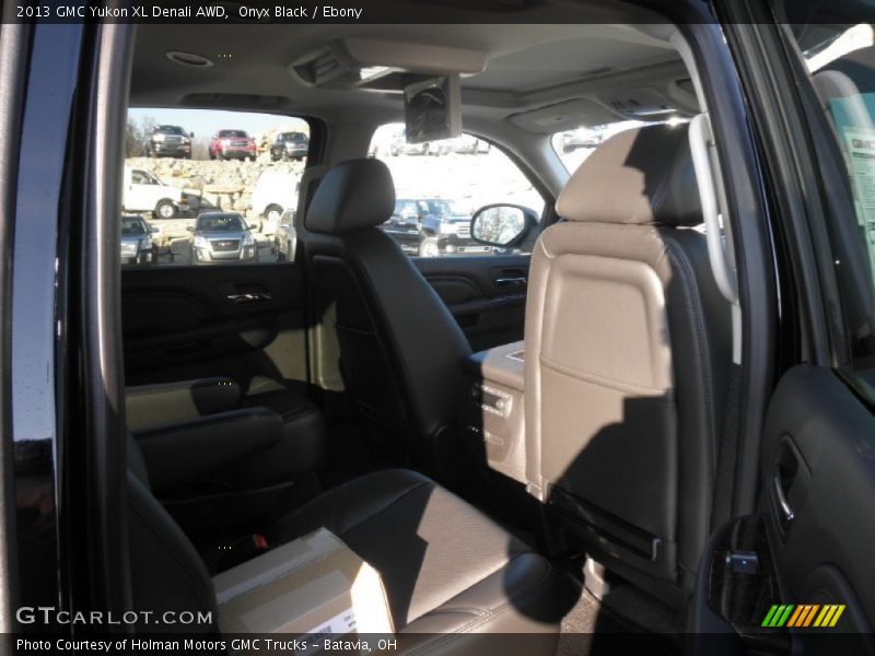 Onyx Black / Ebony 2013 GMC Yukon XL Denali AWD