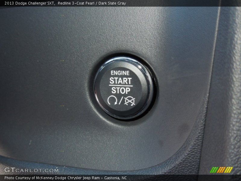 Redline 3-Coat Pearl / Dark Slate Gray 2013 Dodge Challenger SXT