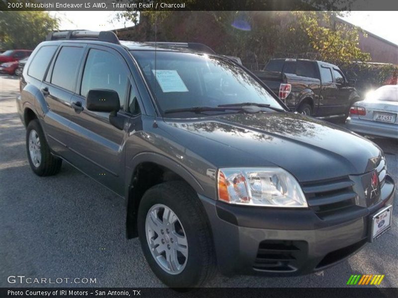 Titanium Pearl / Charcoal 2005 Mitsubishi Endeavor LS AWD