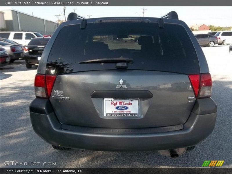 Titanium Pearl / Charcoal 2005 Mitsubishi Endeavor LS AWD