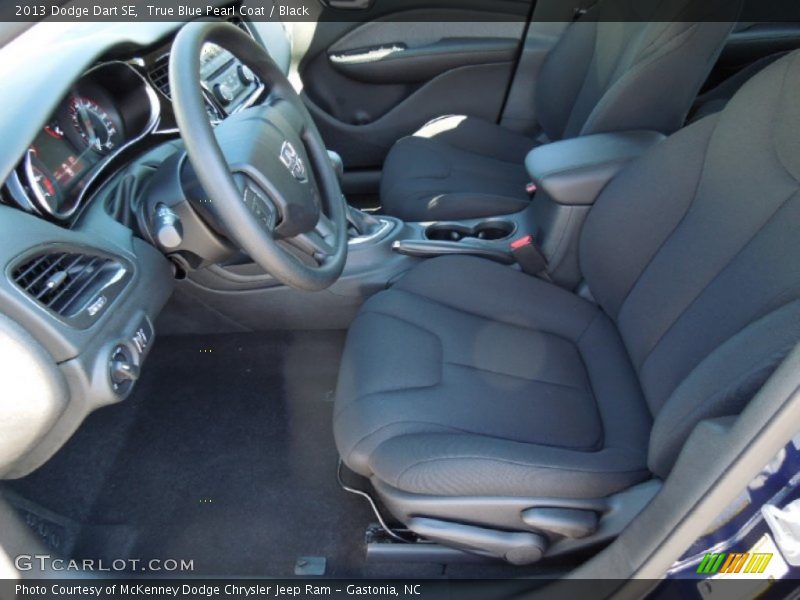 True Blue Pearl Coat / Black 2013 Dodge Dart SE