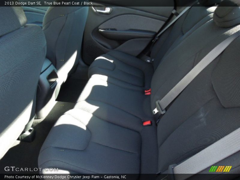 True Blue Pearl Coat / Black 2013 Dodge Dart SE