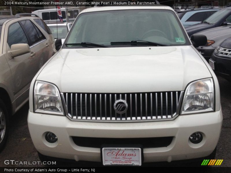 Ceramic White Pearl / Medium Dark Parchment 2004 Mercury Mountaineer Premier AWD